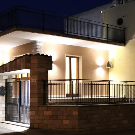 La Chiave Rossa Tuglie