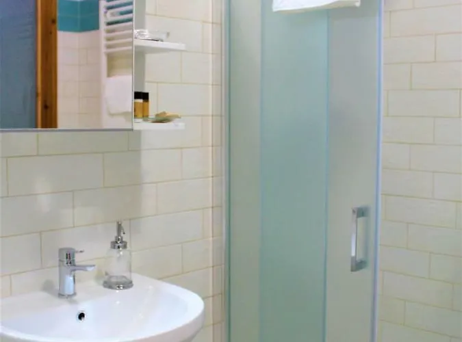 فندق مبيت وإفطار La Chiave Rossa توليي