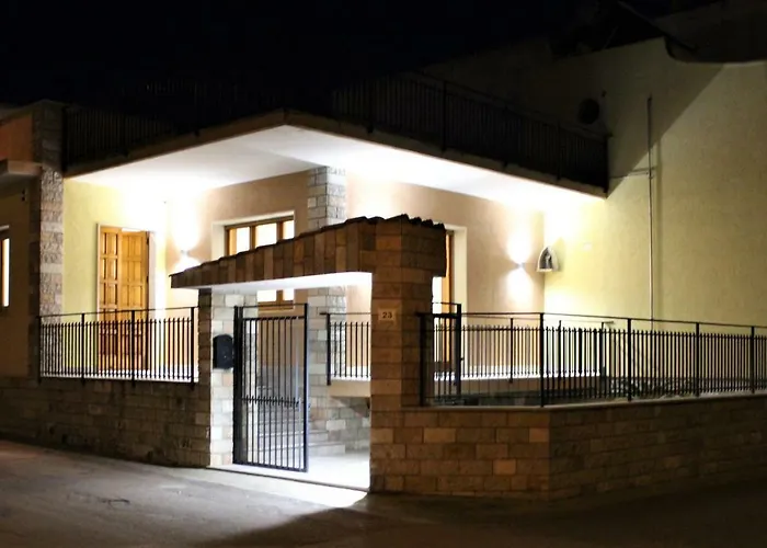 فندق مبيت وإفطار La Chiave Rossa توليي