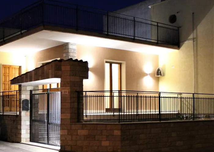 La Chiave Rossa 툴리에